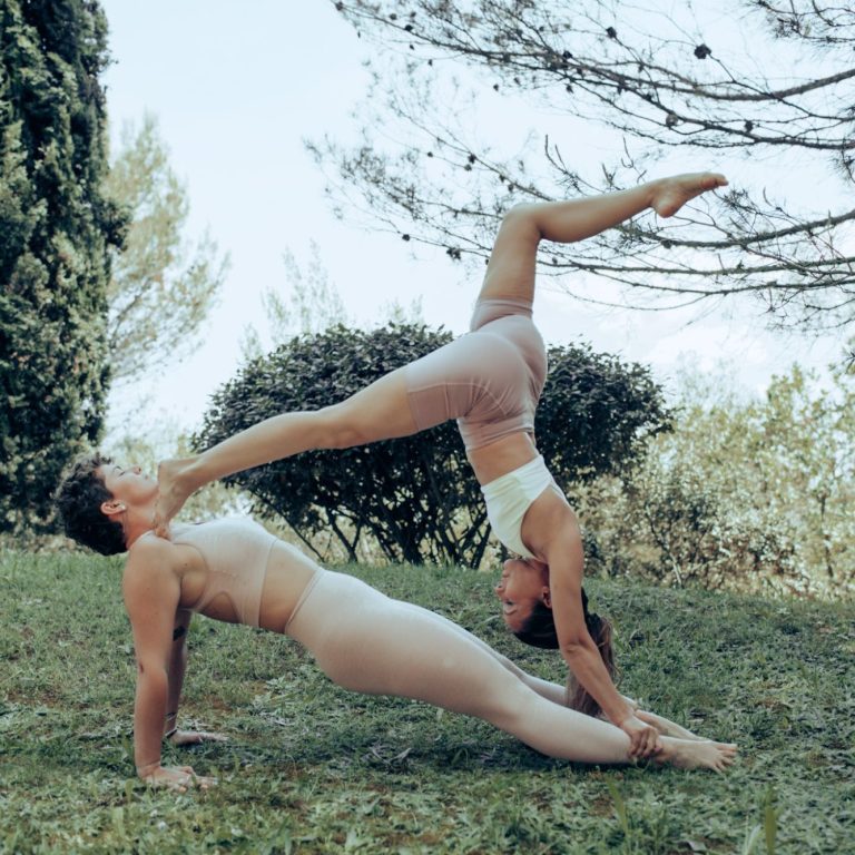 #evenementprive #evjf #anniversaire #evenementpublic #yogarando #trainingyoga #stage