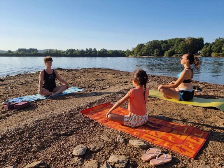 #coursyoga #yogaaixenprovence #yogaprivé #yogacollectif #yogavisio #yogaaixenprovence #yogaenfant